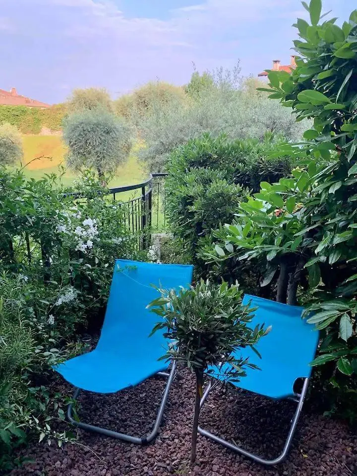 Апартаменты Appartamento Due Pini Lago Di Garda Сало