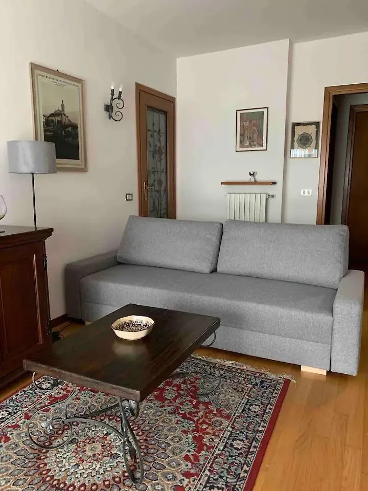 Appartamento Due Pini Lago Di Garda Salò Italia